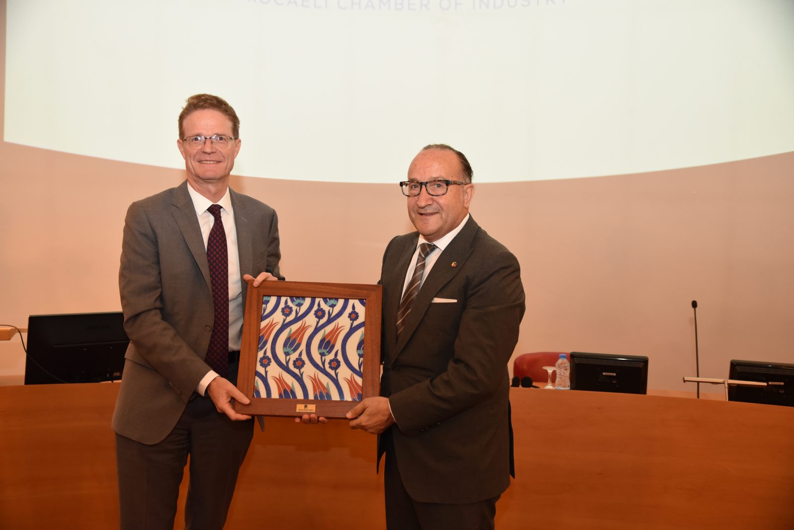 EU Ambassador Nikolaus Meyer-Landrut came together with the business world in KCI